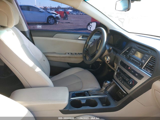 2017 HYUNDAI SONATA 2.4L VIN: 5NPE24AF5HH579236