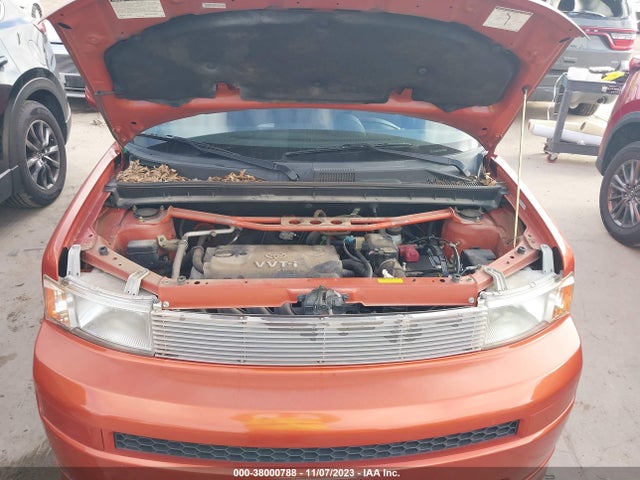 2004 SCION XB VIN: JTLKT334X40166729