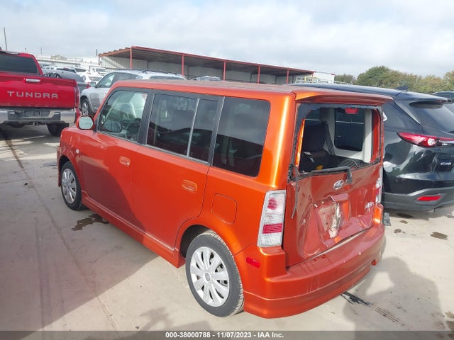 2004 SCION XB VIN: JTLKT334X40166729