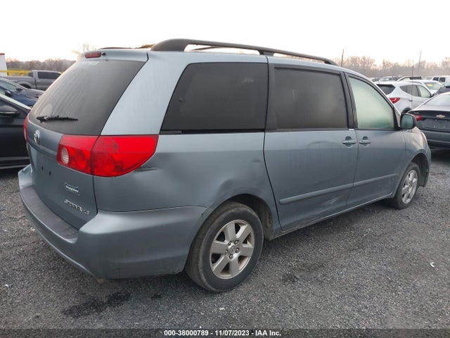 2010 TOYOTA SIENNA LE VIN: 5TDKK4CCXAS305035