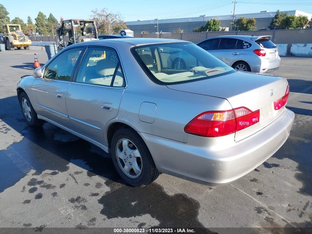 1999 HONDA ACCORD EX VIN: JHMCG6670XC030445