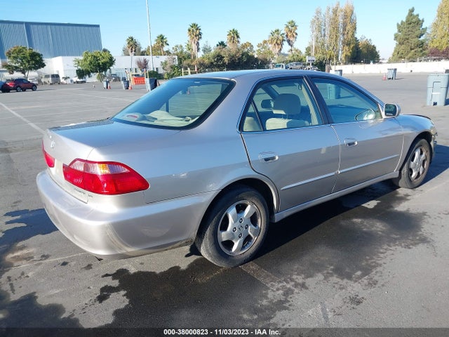 1999 HONDA ACCORD EX VIN: JHMCG6670XC030445