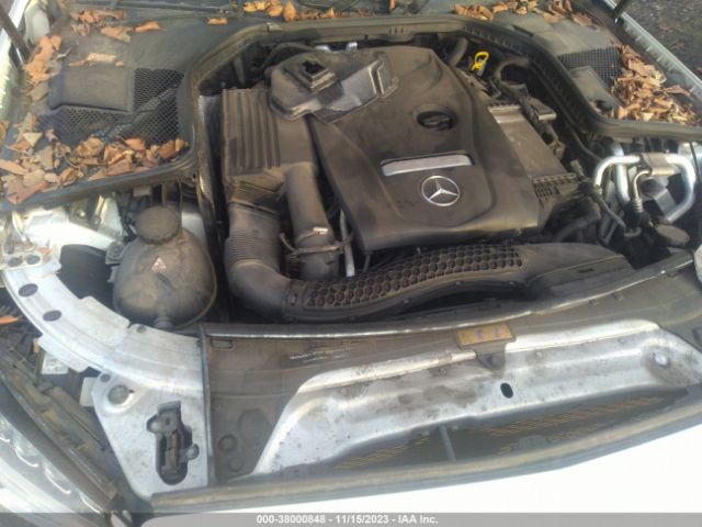 55SWF4KB5GU099231 Mercedes-Benz C 300 Sport 4matic/luxury 4matic/4matic