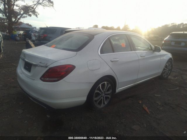 55SWF4KB5GU099231 Mercedes-Benz C 300 Sport 4matic/luxury 4matic/4matic