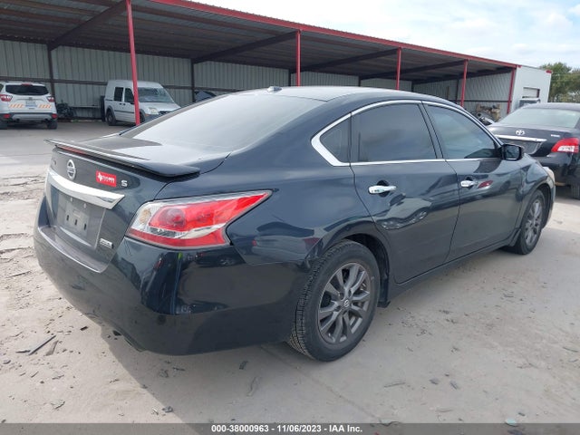 2015 NISSAN ALTIMA 2.5 S VIN: 1N4AL3APXFC587877