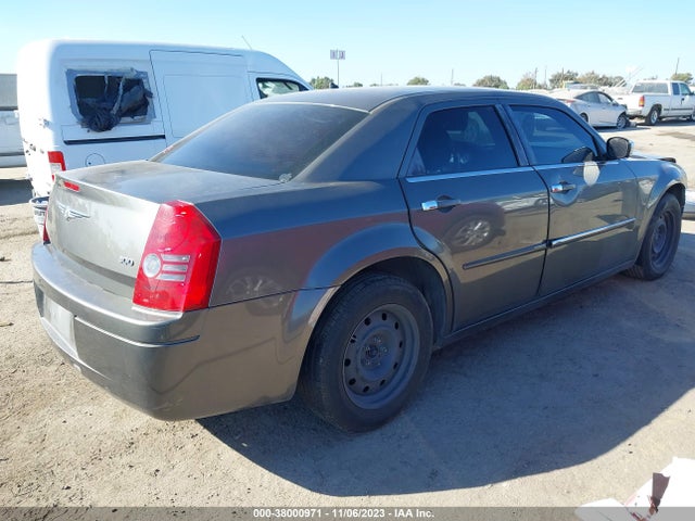 2008 CHRYSLER 300 LX VIN: 2C3KA43R28H165163