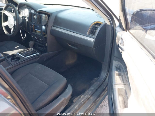 2008 CHRYSLER 300 LX VIN: 2C3KA43R28H165163