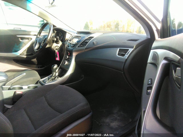 Hyundai ELANTRA SE 2015 5NPDH4AE5FH571474 Image 5