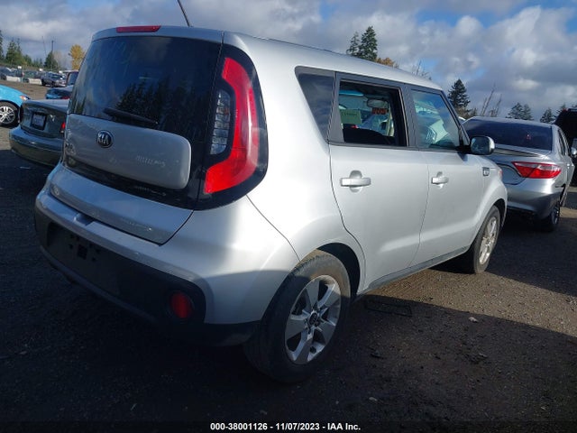 KIA Soul Base 2018 KNDJN2A21J7584533 Image 4