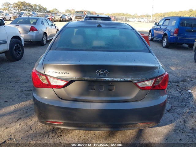 2013 HYUNDAI SONATA GLS VIN: 5NPEB4AC5DH659913