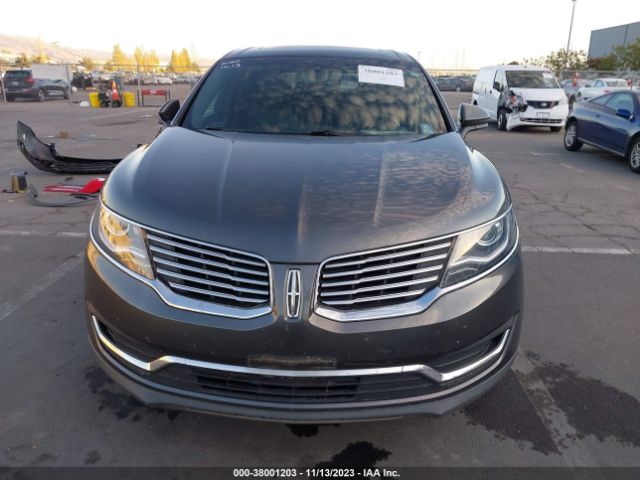 2LMPJ6KR7JBL12195 Lincoln Mkx Select