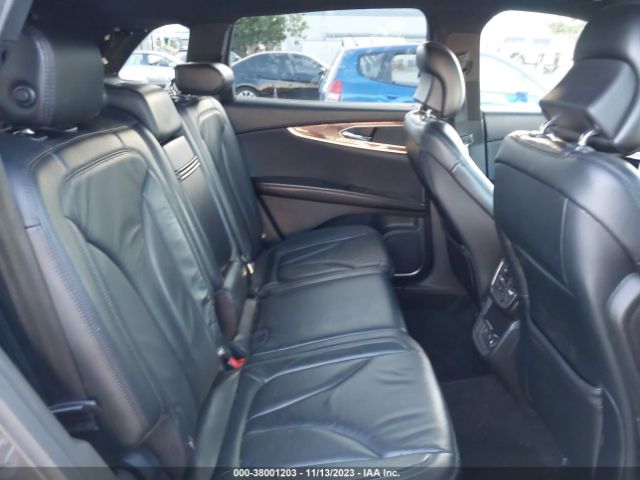 2LMPJ6KR7JBL12195 Lincoln Mkx Select