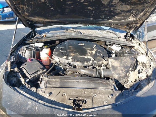 Chevrolet Camaro 2lt 2018 1G1FD1RS3J0169884 Image 10