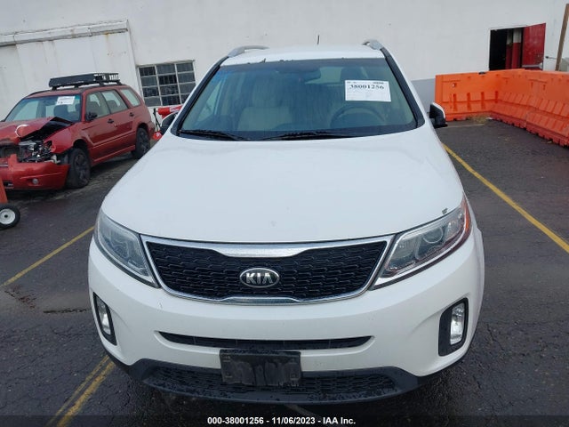 KIA SORENTO LX 2015 5XYKT4A63FG658053 Image 12
