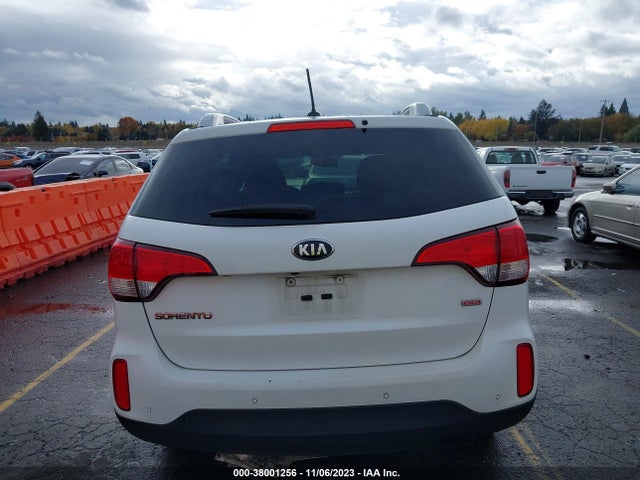 KIA SORENTO LX 2015 5XYKT4A63FG658053 Image 16