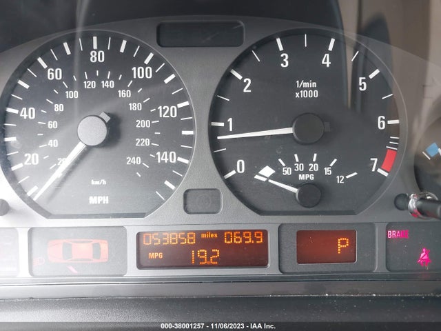 2005 BMW 3 SERIES 325I VIN: WBAET37445NJ88777
