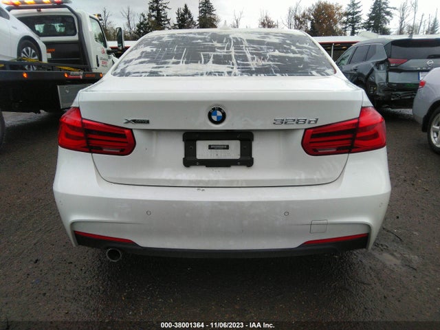 BMW 328d Xdrive 2018 WBA8F1C58JAE97213 Image 16