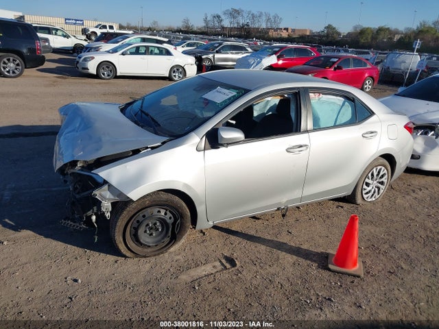 Toyota COROLLA LE 2019 5YFBURHE0KP885309 Image 2