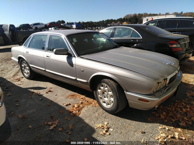 2000 JAGUAR XJ8 SAJDA14C0YLF05897 Photo 0
