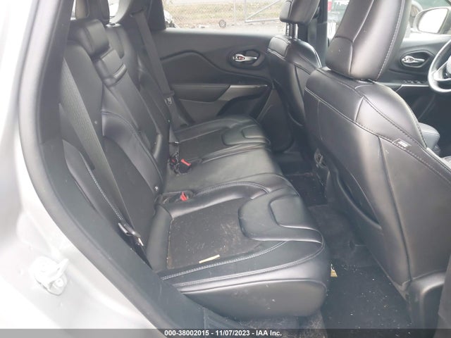 1C4PJMLXXKD155212 Jeep Cherokee Latitude Plus 4x4