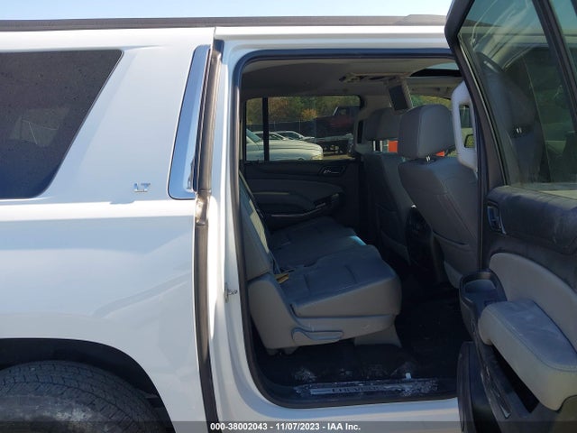 Chevrolet Suburban Lt 2017 1GNSKHKC4HR230051 Image 8