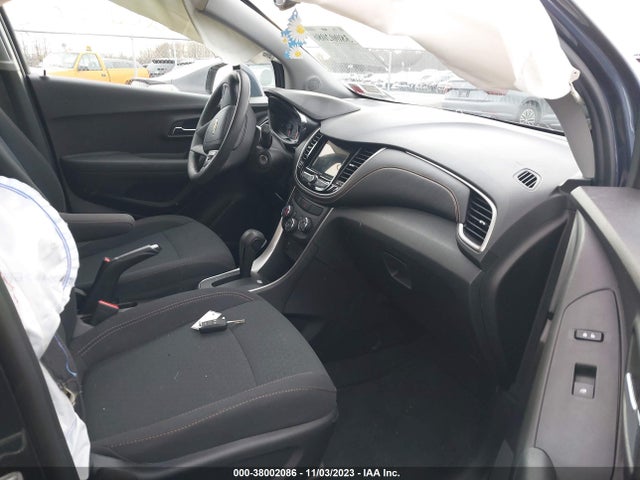 Chevrolet TRAX LS 2018 3GNCJKSB6JL332024 Image 5