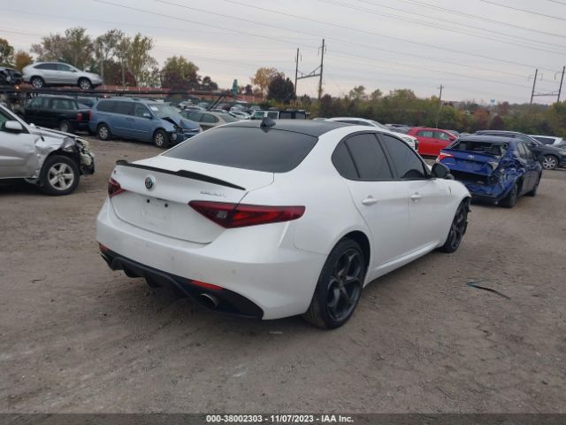 ZARFAEEN9J7596328 Alfa Romeo Giulia Ti Sport Awd