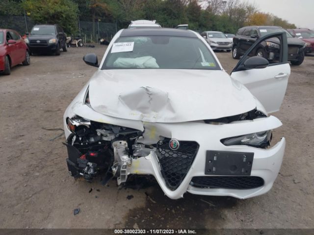 ZARFAEEN9J7596328 Alfa Romeo Giulia Ti Sport Awd