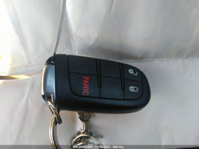 3C4PDCBB3KT804463 Dodge JOURNEY SE