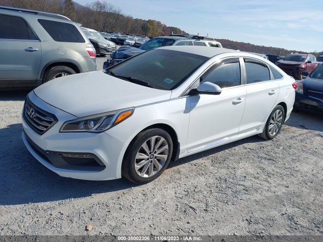 2015 HYUNDAI SONATA SPORT VIN: 5NPE34AF3FH137016