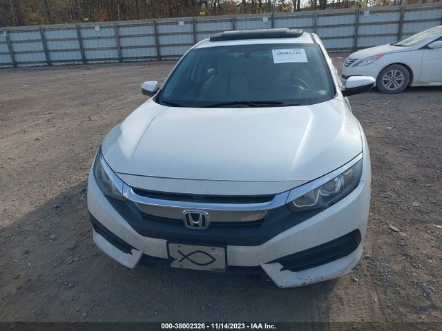 Honda CIVIC EX 2018 19XFC2F70JE010005 Image 13