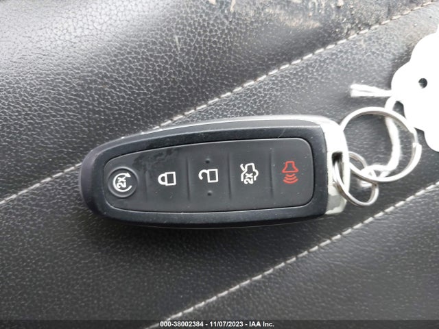2014 FORD ESCAPE TITANIUM VIN: 1FMCU9J98EUA47260