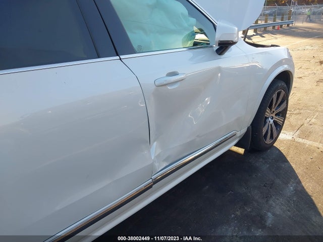 2023 VOLVO XC90 B6 ULTIMATE 7-SEATER VIN: YV4062PA2P1935739