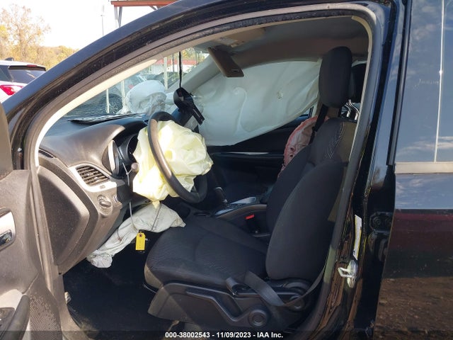 Dodge JOURNEY SE 2018 3C4PDCAB5JT530831 Image 5