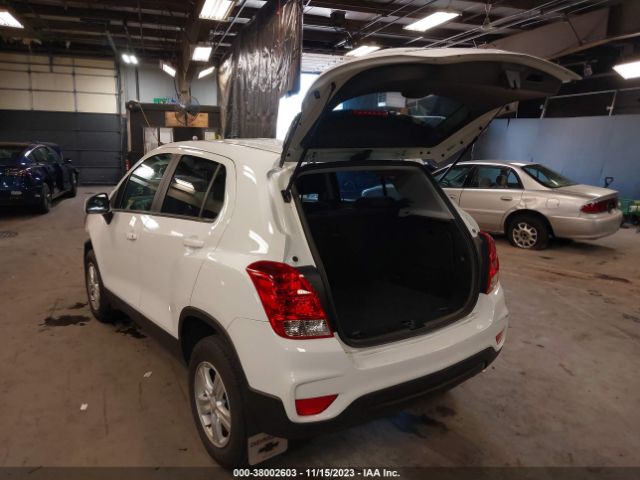 2021 CHEVROLET TRAX KL7CJNSB3MB341521 Photo 2