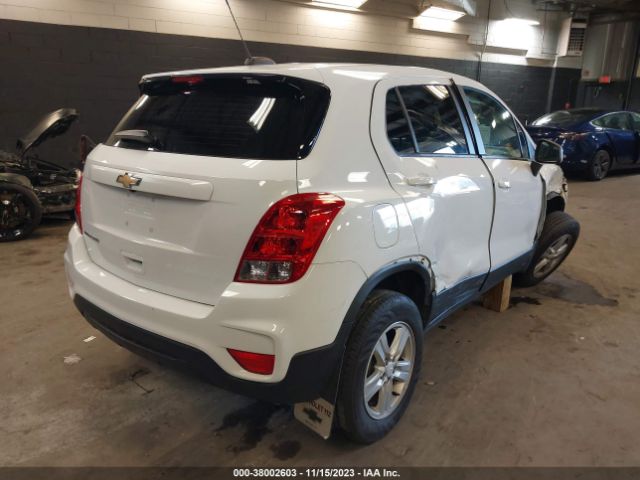 2021 CHEVROLET TRAX KL7CJNSB3MB341521 Photo 3