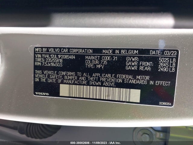 Volvo Xc40 B5 Plus Dark Theme 2023 YV4L12UL1P2085484 Image 9