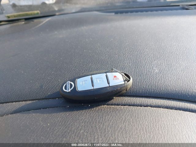 5N1DR2MM7HC687113 Nissan Pathfinder S