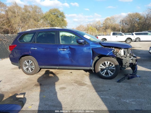 5N1DR2MM7HC687113 Nissan Pathfinder S