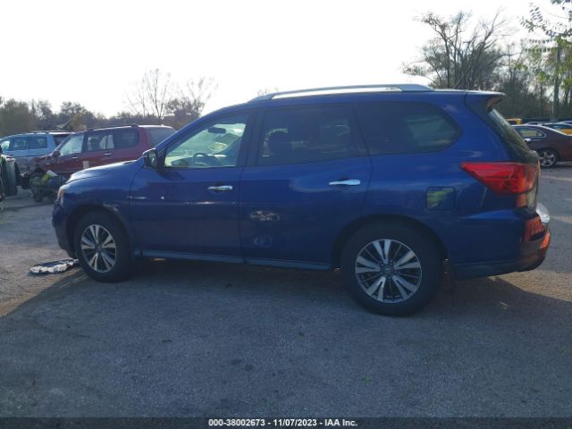 5N1DR2MM7HC687113 Nissan Pathfinder S