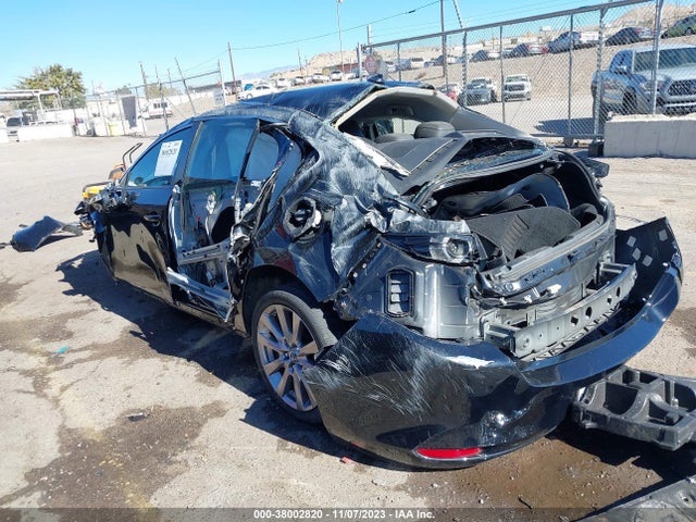 JM1BPADLXL1170136 Mazda Mazda3 Preferred Package