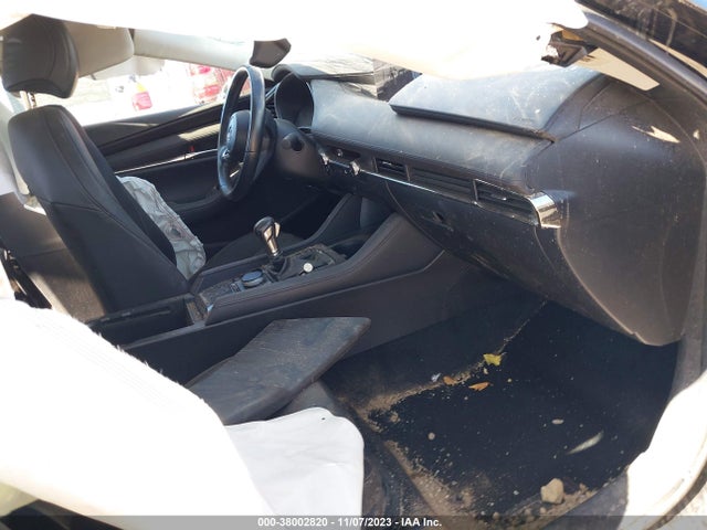 JM1BPADLXL1170136 Mazda Mazda3 Preferred Package