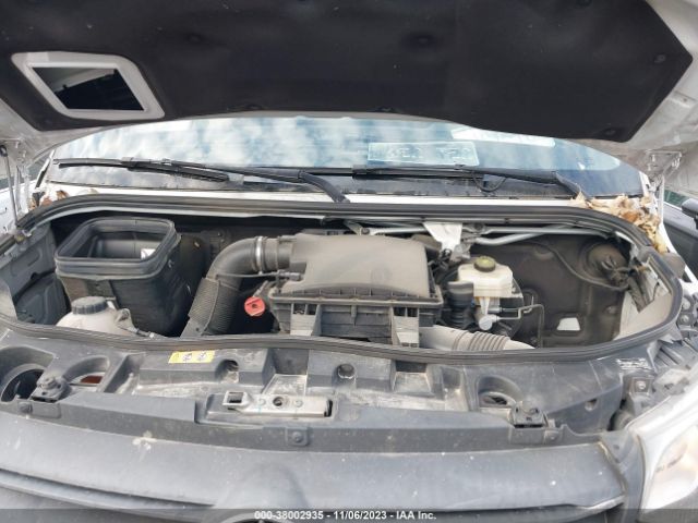 W1W40CHY3MT051207 Mercedes-Benz Sprinter 2500 High Roof I4