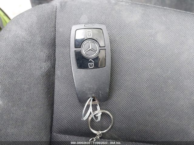 W1W40CHY3MT051207 Mercedes-Benz Sprinter 2500 High Roof I4