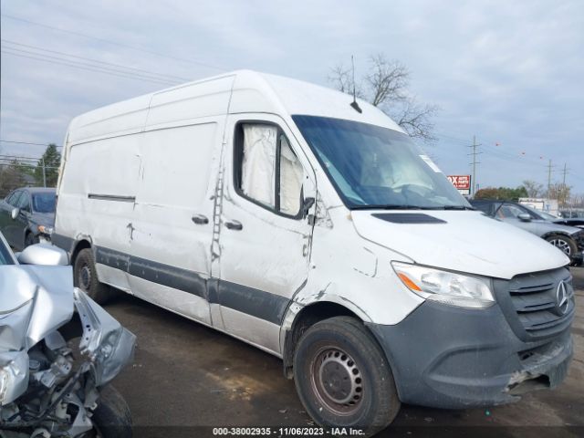 W1W40CHY3MT051207 Mercedes-Benz Sprinter 2500 High Roof I4