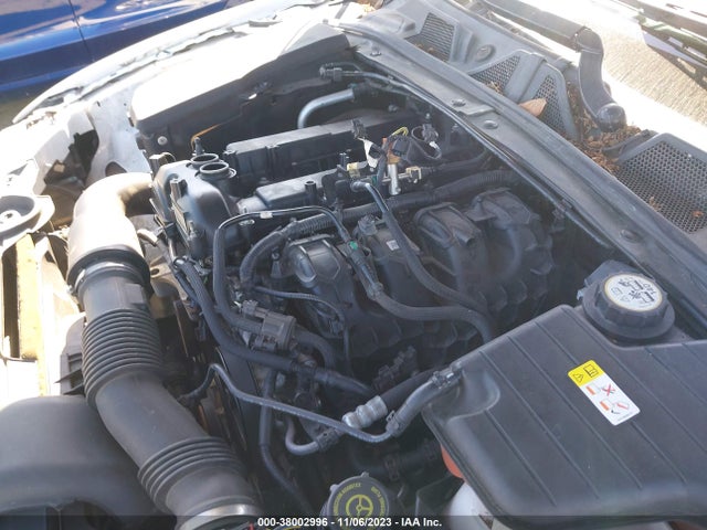 2015 JAGUAR XF SAJWA0FS9FPU64390 Photo 5