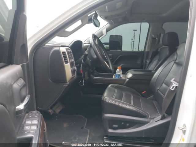 1GT12SEY2KF106135 GMC Sierra 2500hd Denali
