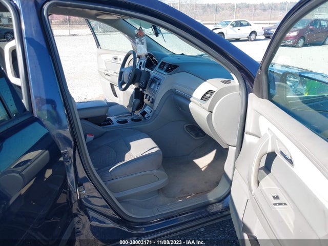 Chevrolet Traverse Ls 2016 1GNKVFKD0GJ264490 Image 5