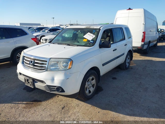 Honda PILOT LX 2015 5FNYF3H2XFB002843 Image 2