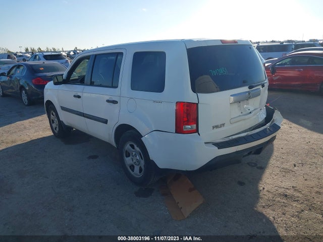 Honda PILOT LX 2015 5FNYF3H2XFB002843 Image 3